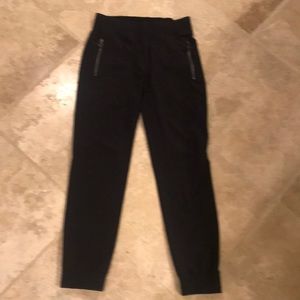 Ivivva by Lululemon Girls Black Joggers Size 12